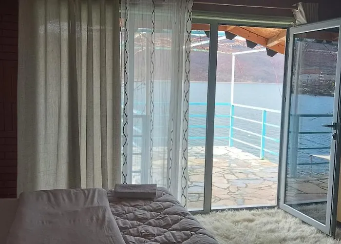 Rosa Bed & Breakfast