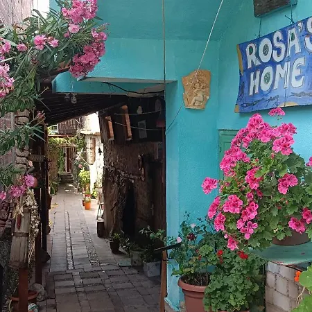Rosa Bed and breakfast Lini